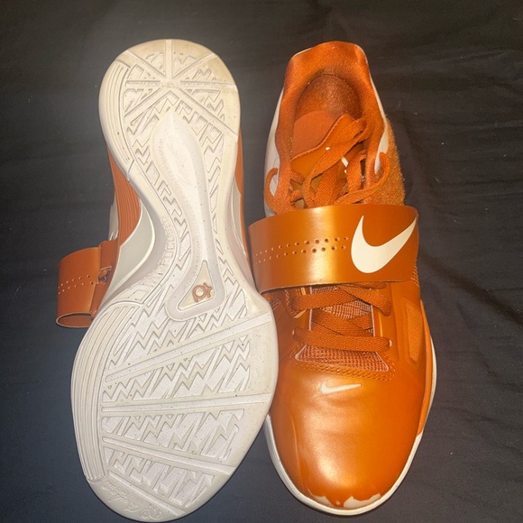 Nike Bright Orange Sneakers with White Details - Picture 2 of 6